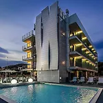 Hotel Viareggio 4*