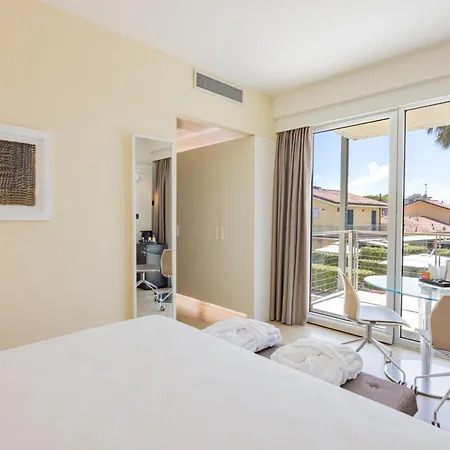 Hotel Hotel Viareggio 4*