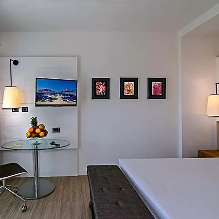 Hotel Hotel Viareggio 4*