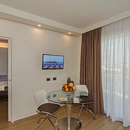 酒店 美居维亚雷焦酒店 维亚雷焦